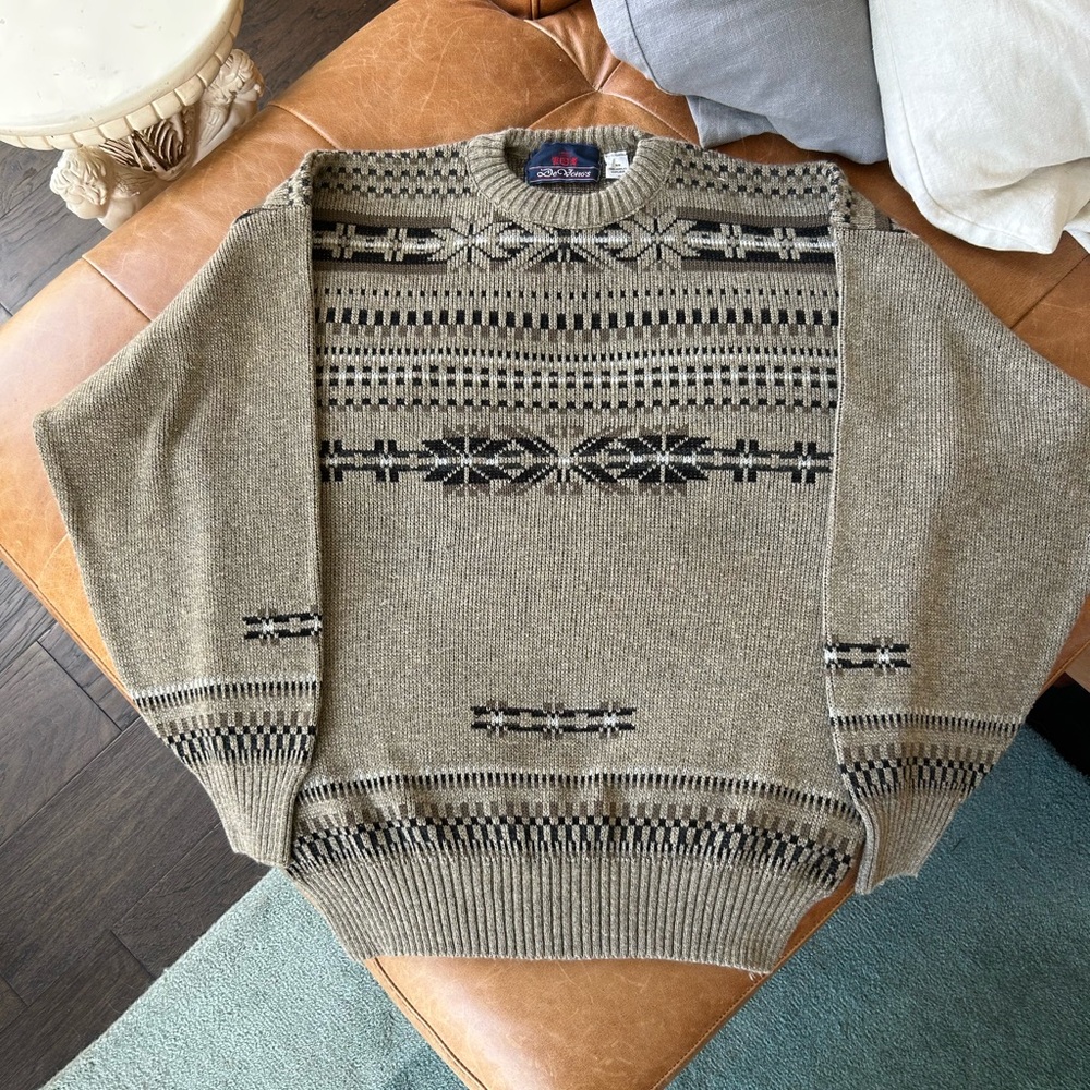 Vintage Grandpa style Sweater - made in Canada - Oversized M